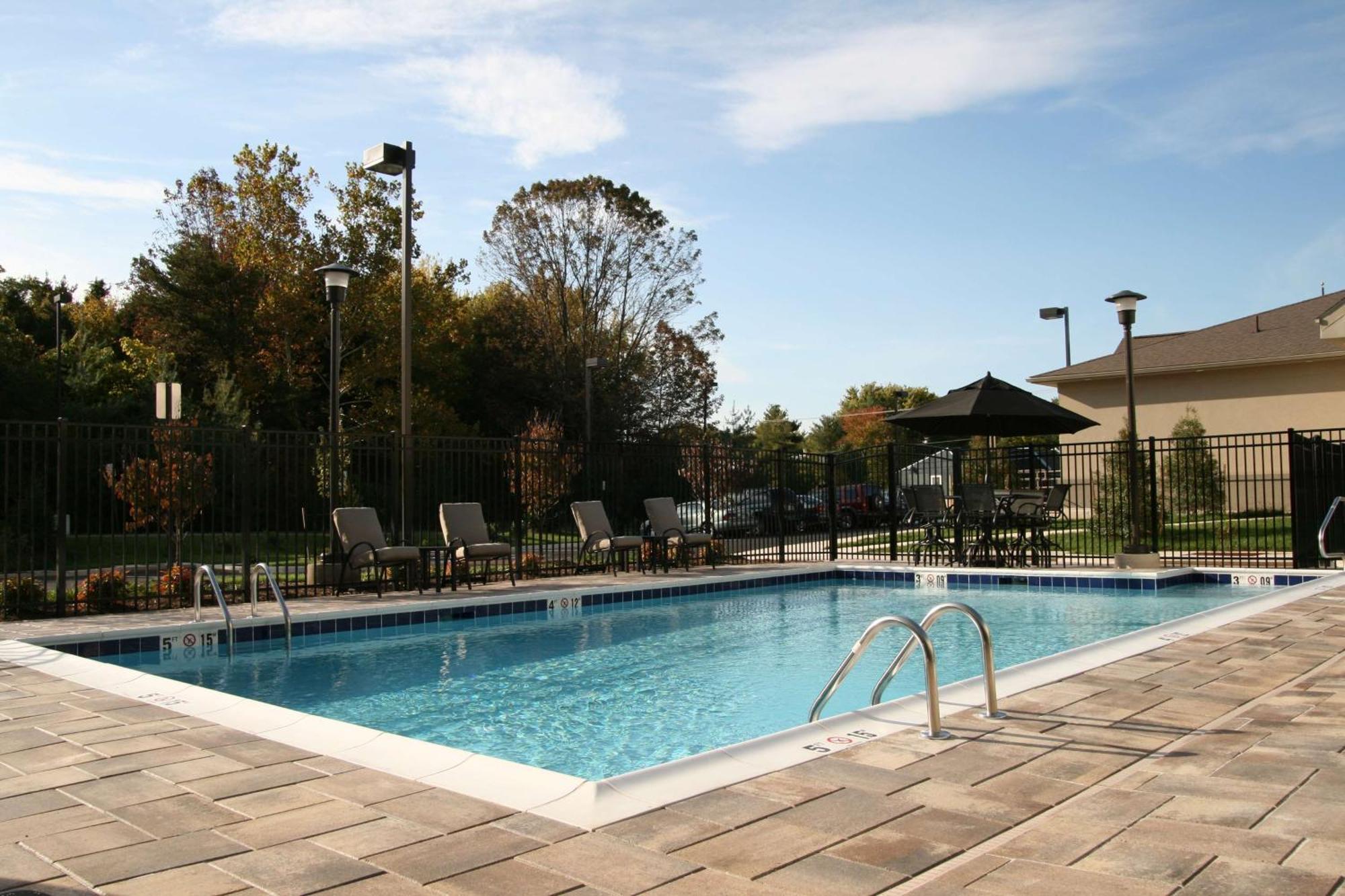 Homewood Suites By Hilton Leesburg Bagian luar foto