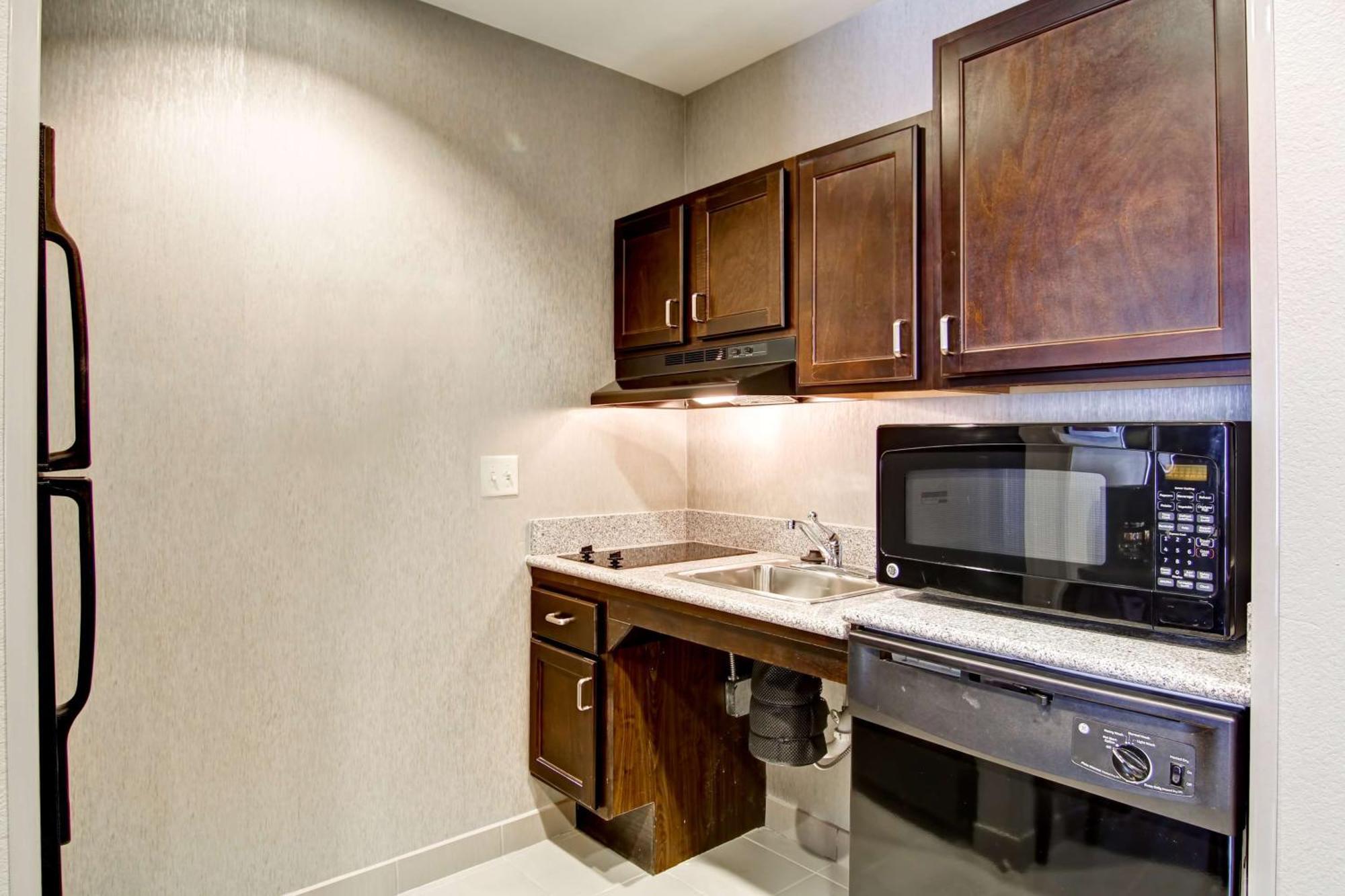 Homewood Suites By Hilton Leesburg Bagian luar foto