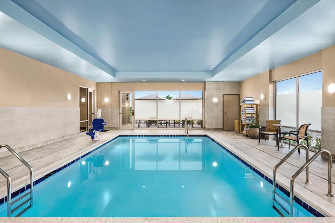 Homewood Suites By Hilton Leesburg Bagian luar foto