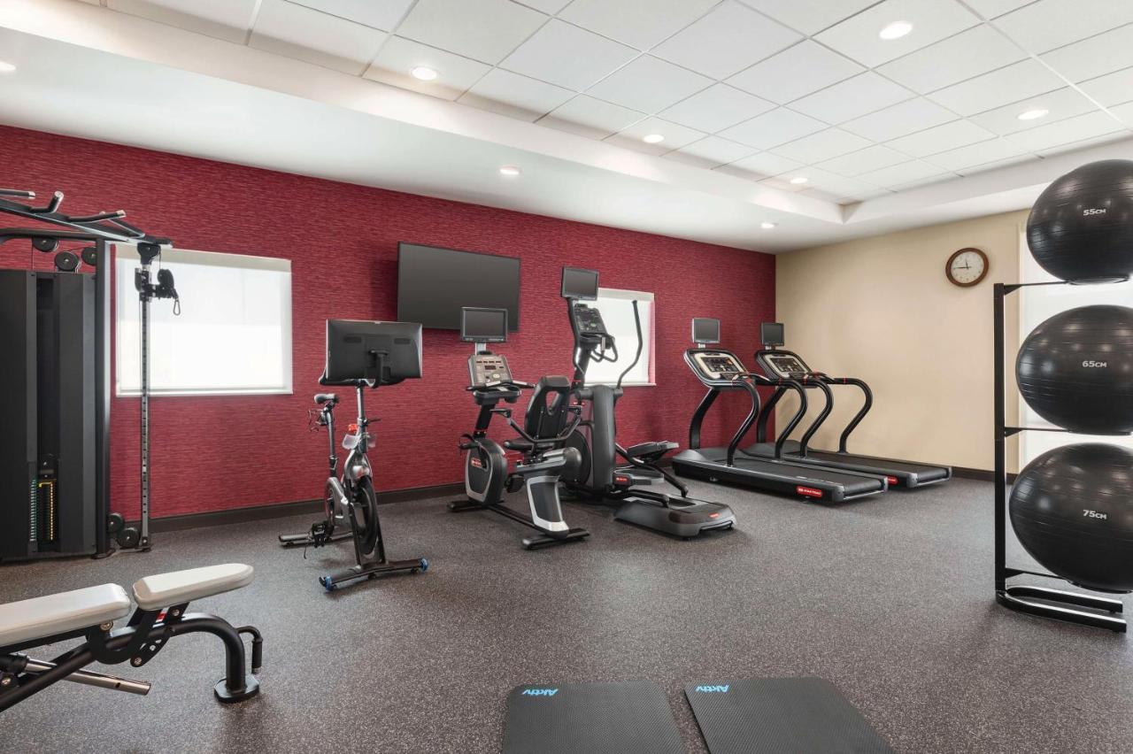 Homewood Suites By Hilton Leesburg Bagian luar foto